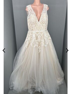Cocomelody  A-Line Court Train Tulle and Lace Wedding Dress